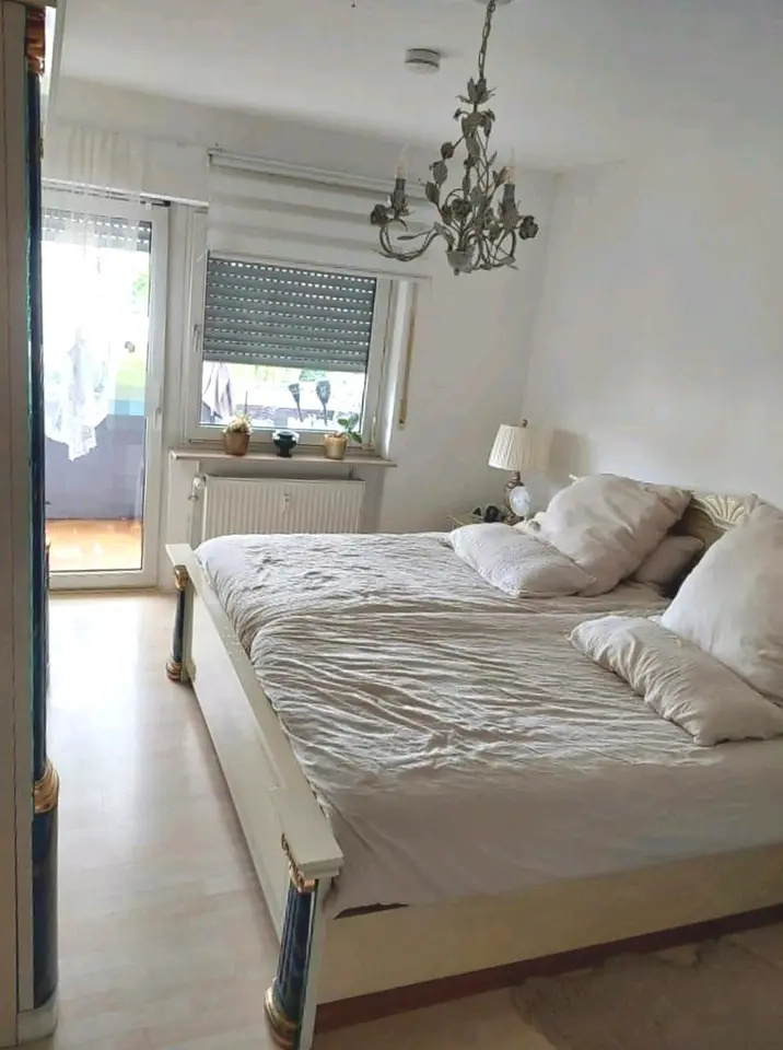 4 Zimmer Wohnung mit 90 m² in Wiesbaden – Bild 3