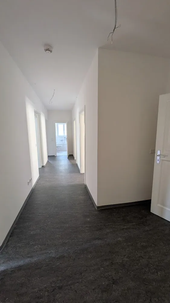 5 Zimmer Wohnung mit 103 m² in Nürnberg – Bild 1