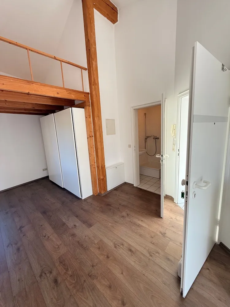1 Zimmer Wohnung mit 28 m² in Köln – Bild 7