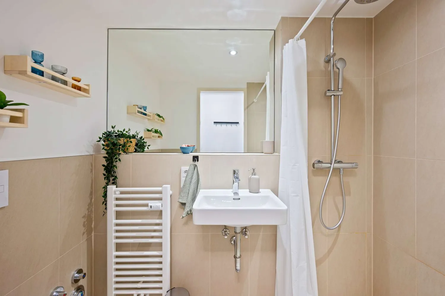 2 Zimmer Wohnung mit 50 m² in Frankfurt am Main – Bild 11