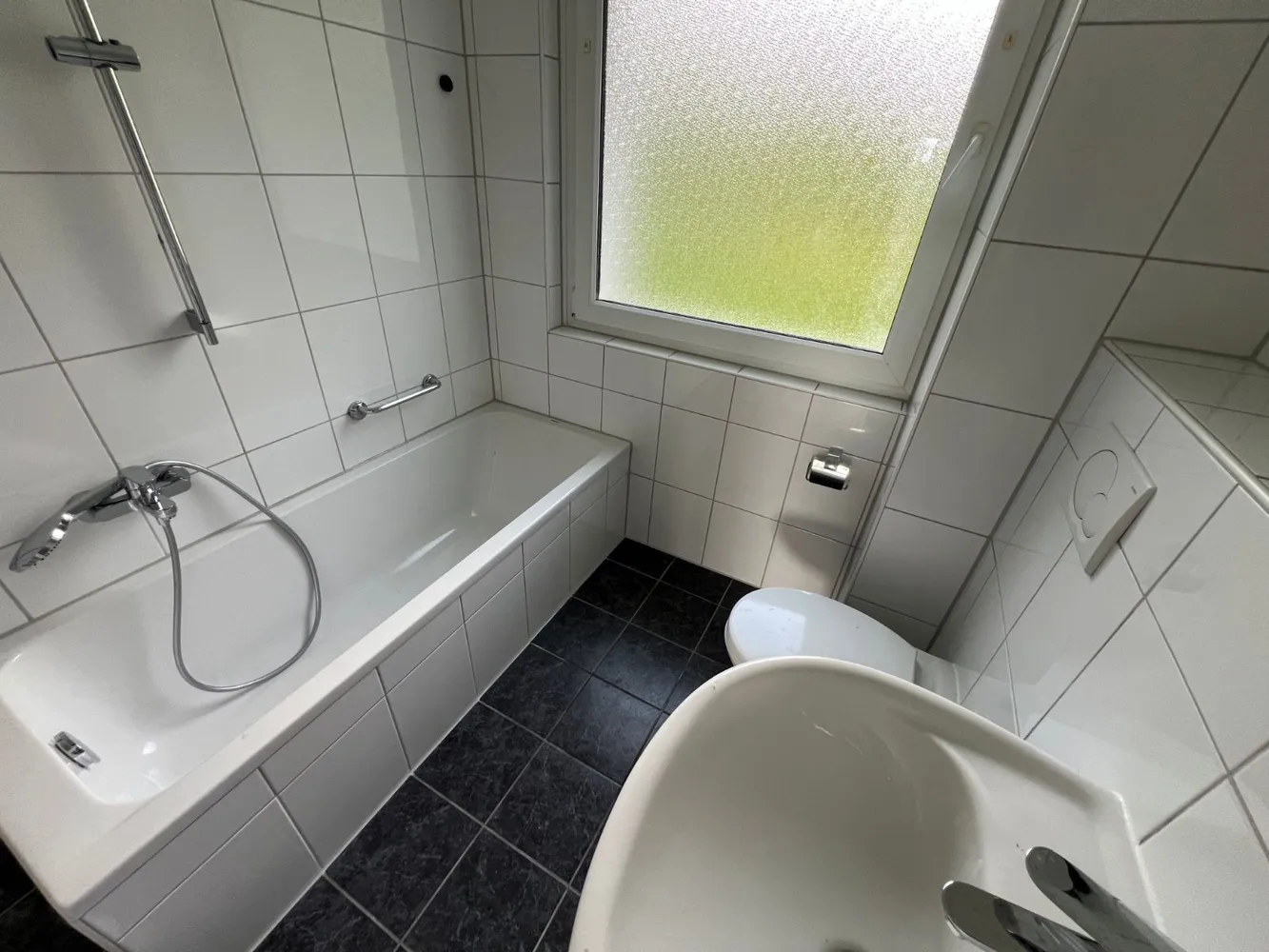 2 Zimmer Wohnung mit 57 m² in Duisburg – Bild 3