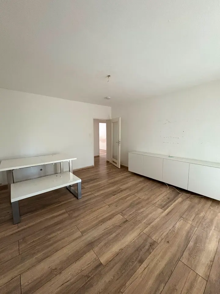 3 Zimmer Wohnung mit 66 m² in Wiesbaden – Bild 2