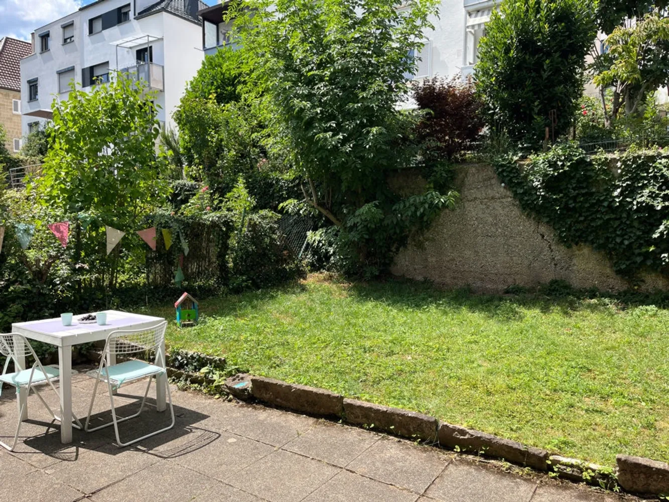 4 Zimmer Wohnung mit 60 m² in Stuttgart – Bild 1