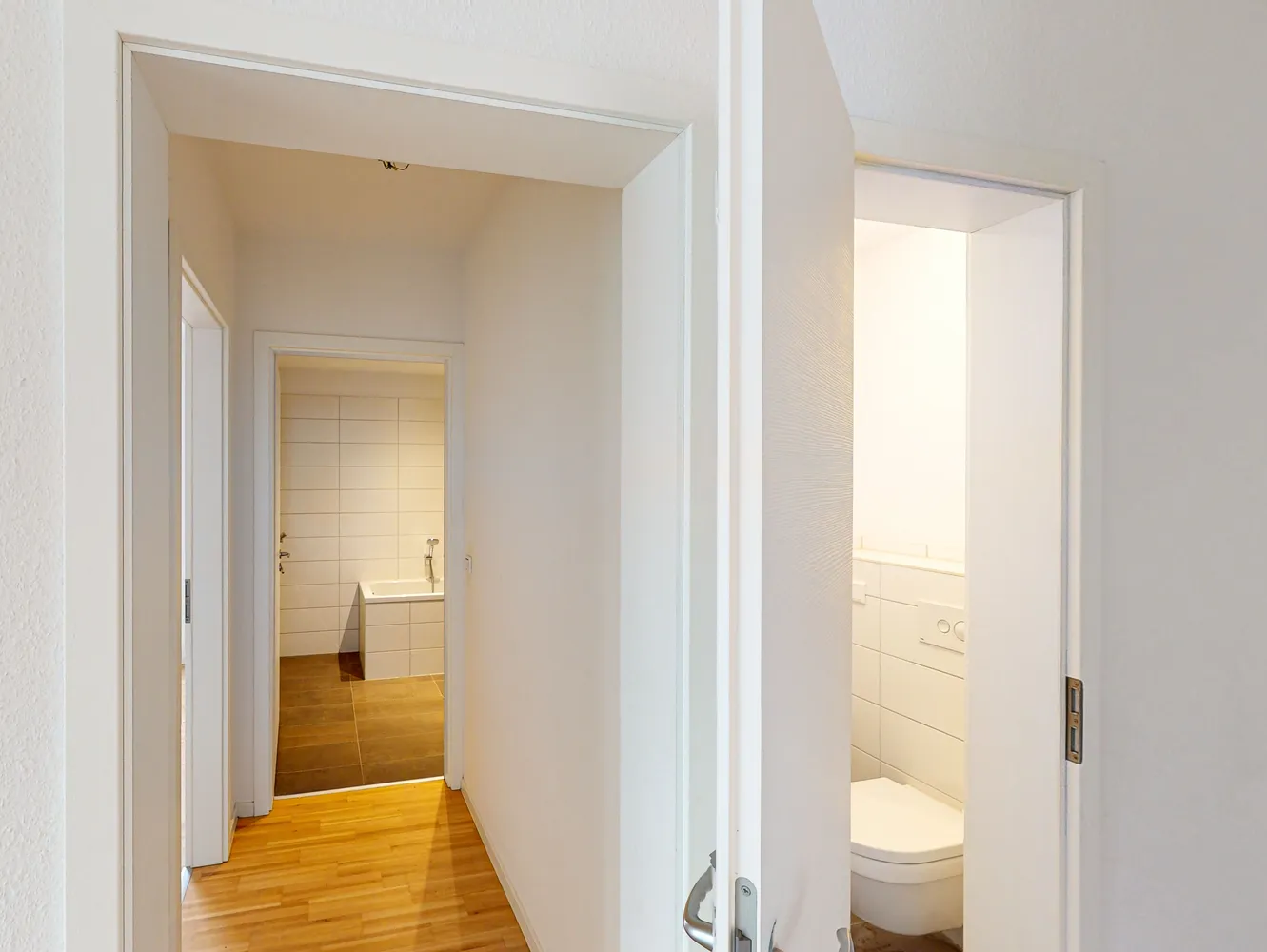 5 Zimmer Wohnung mit 120 m² in Erfurt – Bild 3