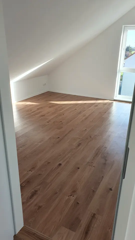 3 Zimmer Wohnung mit 76 m² in Delitzsch – Bild 2