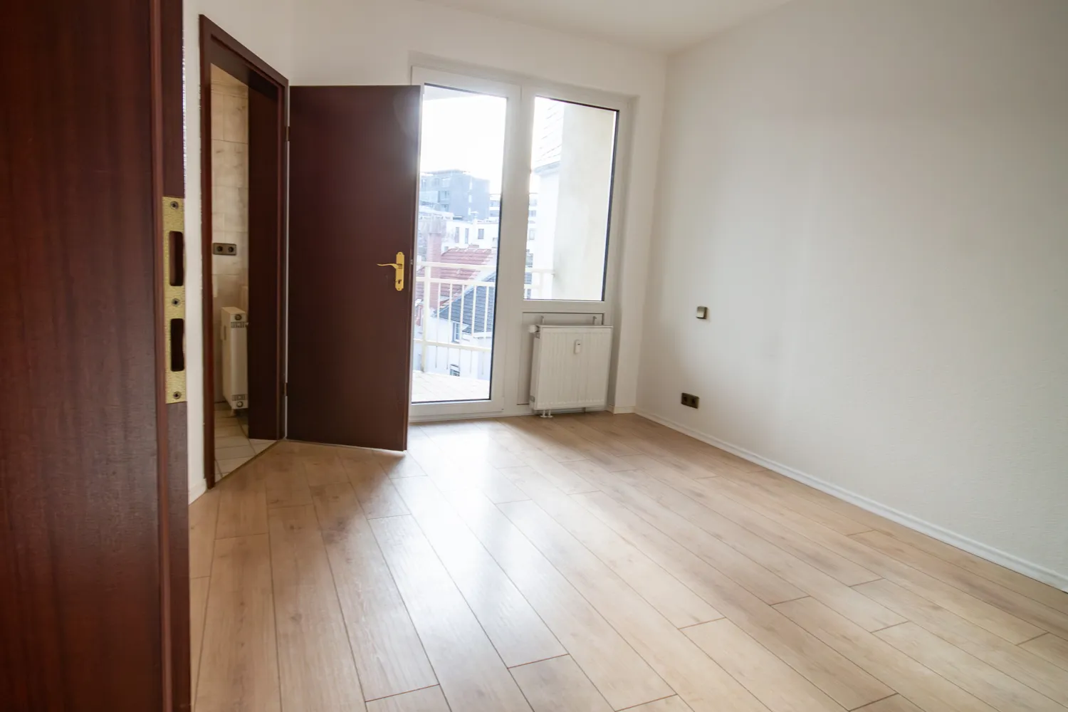 4 Zimmer Wohnung mit 90 m² in Frankfurt am Main – Bild 5