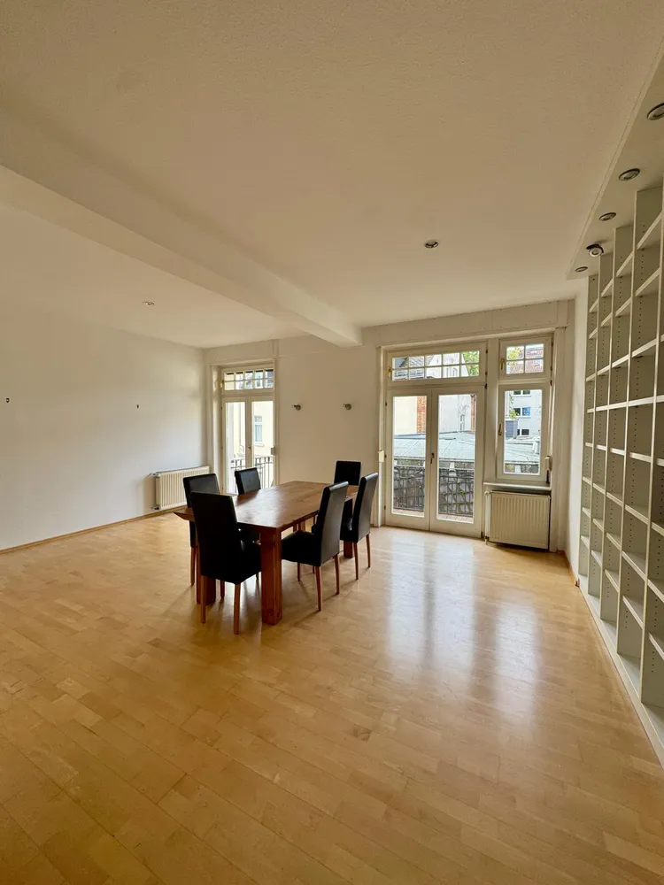 2 Zimmer Wohnung mit 70 m² in Wiesbaden – Bild 12