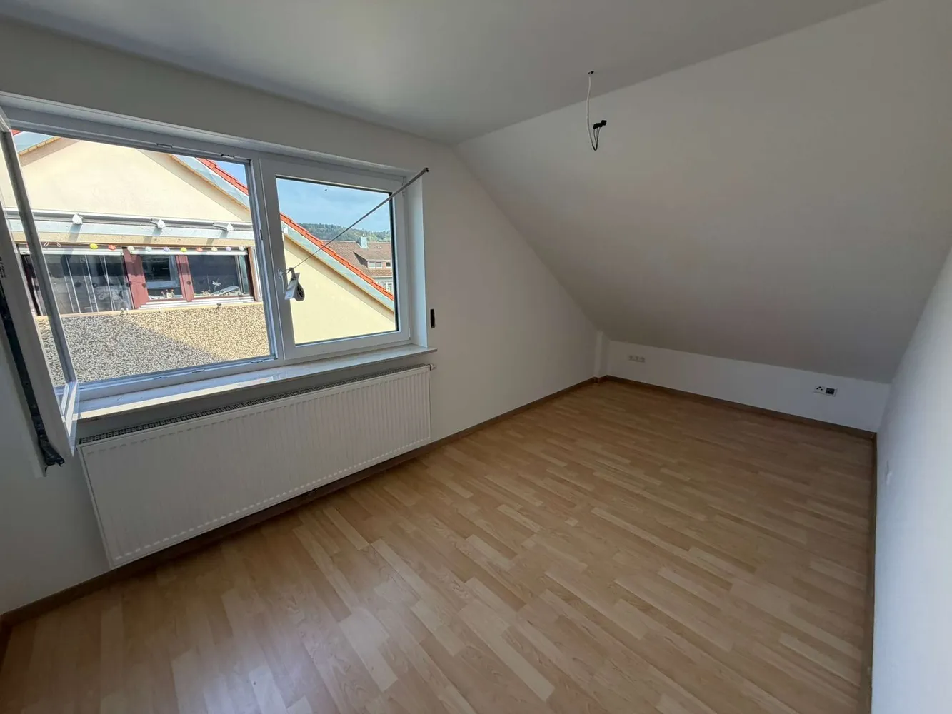 3 Zimmer Wohnung mit 80 m² in Karlsruhe – Bild 4