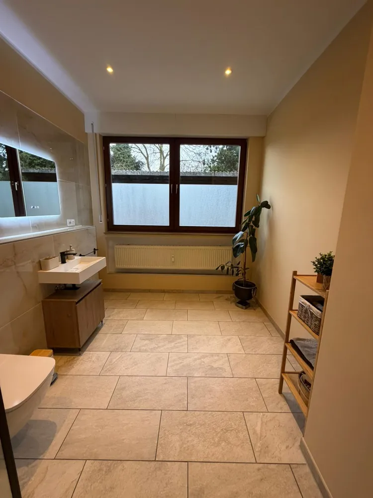 2 Zimmer Wohnung mit 77 m² in Bonn – Bild 10