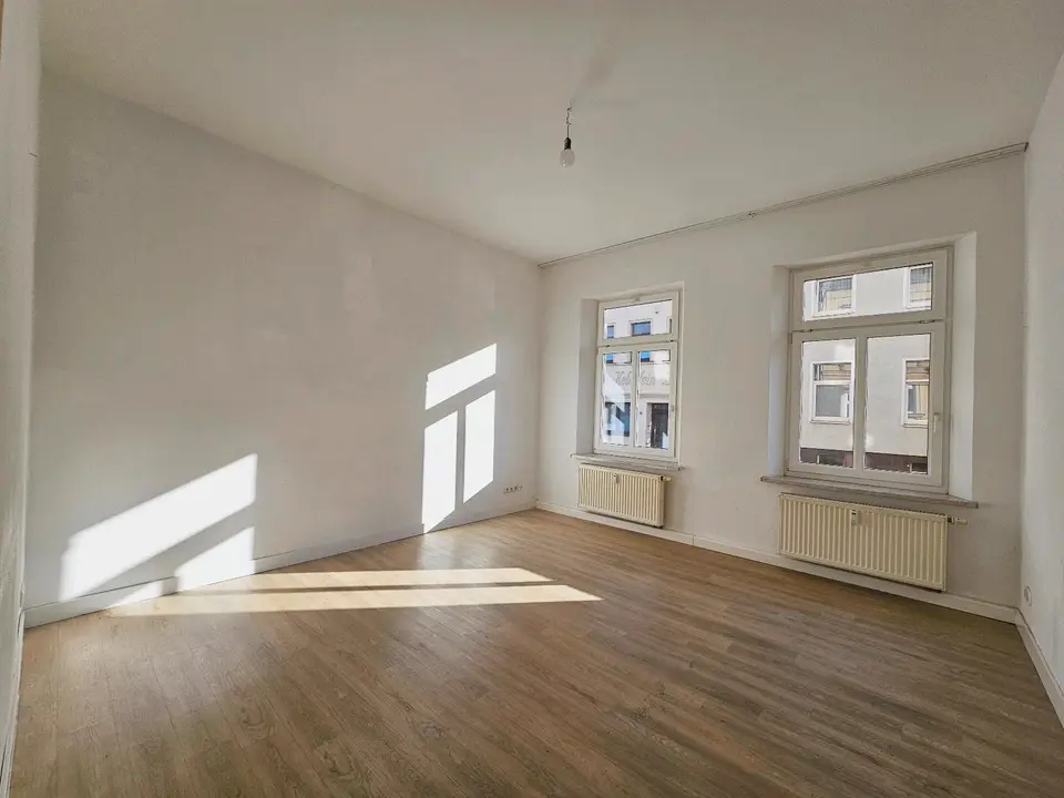 4 Zimmer Wohnung mit 84 m² in Werdau – Bild 1