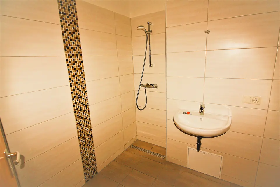 2 Zimmer Wohnung mit 48 m² in Wurzen – Bild 8