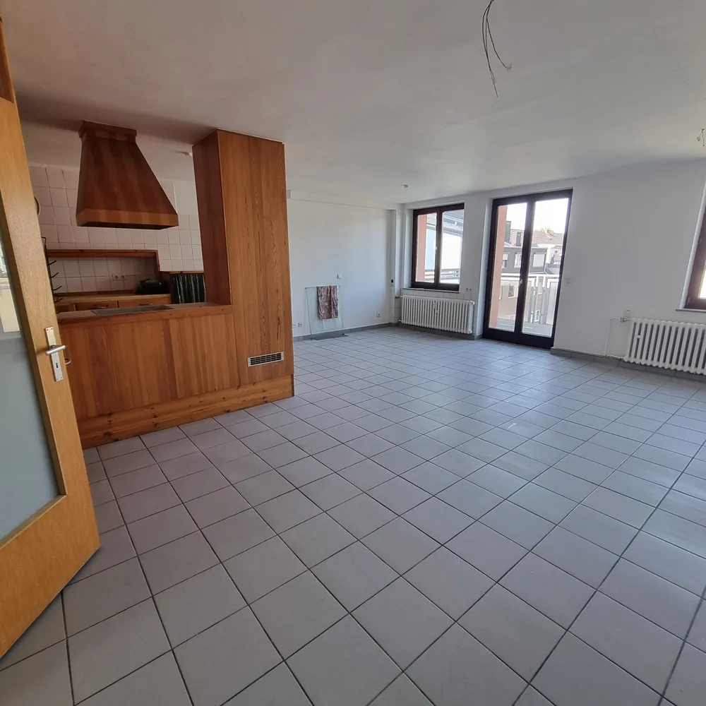 6 Zimmer Wohnung mit 187 m² in Krefeld – Bild 3