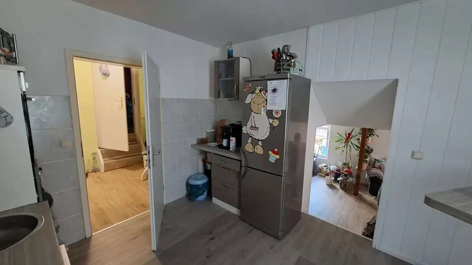 4 Zimmer Wohnung mit 115 m² in Suhl – Bild 3