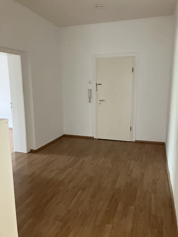 2 Zimmer Wohnung mit 82 m² in Düsseldorf – Bild 6