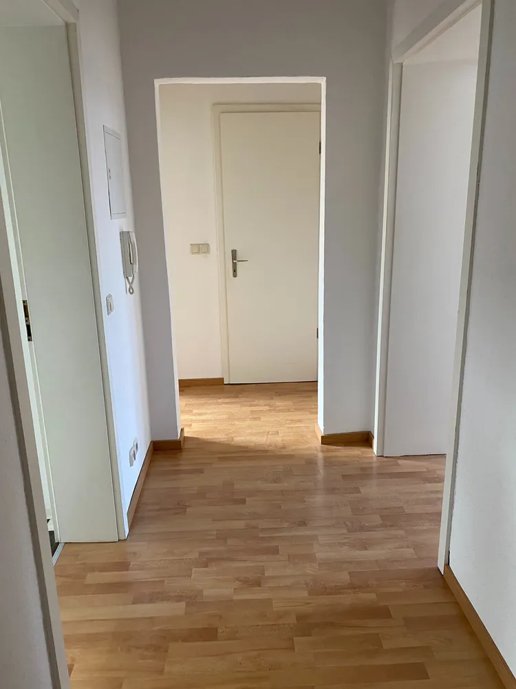 2 Zimmer Wohnung mit 47 m² in Halle (Saale) – Bild 2