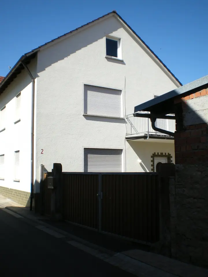 6 Zimmer Haus mit 193 m² in Würzburg – Bild 3