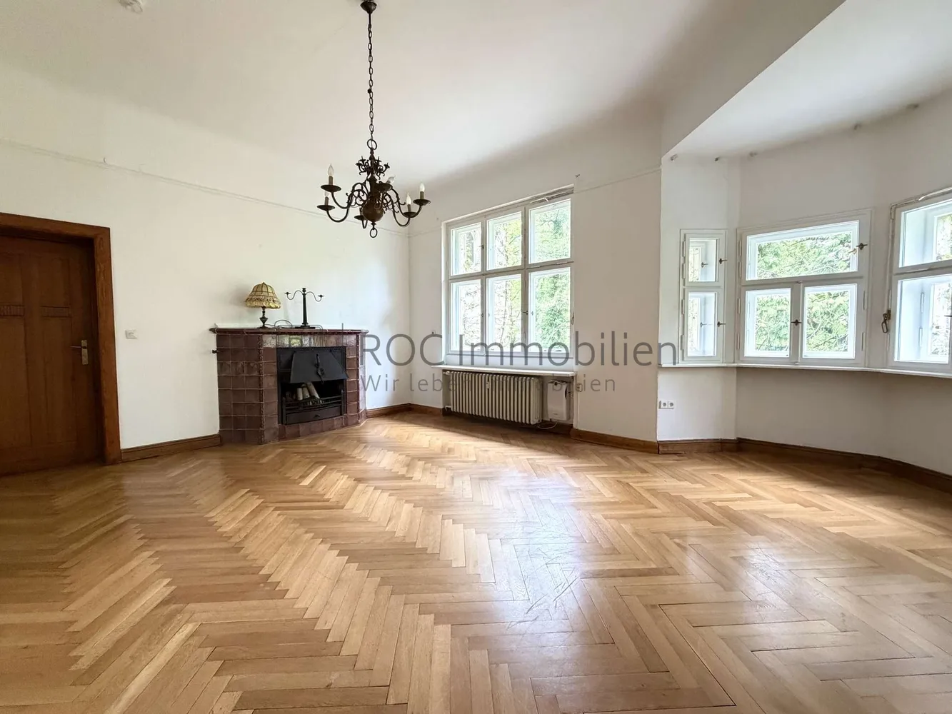 7 Zimmer Wohnung mit 262 m² in Berlin – Bild 3