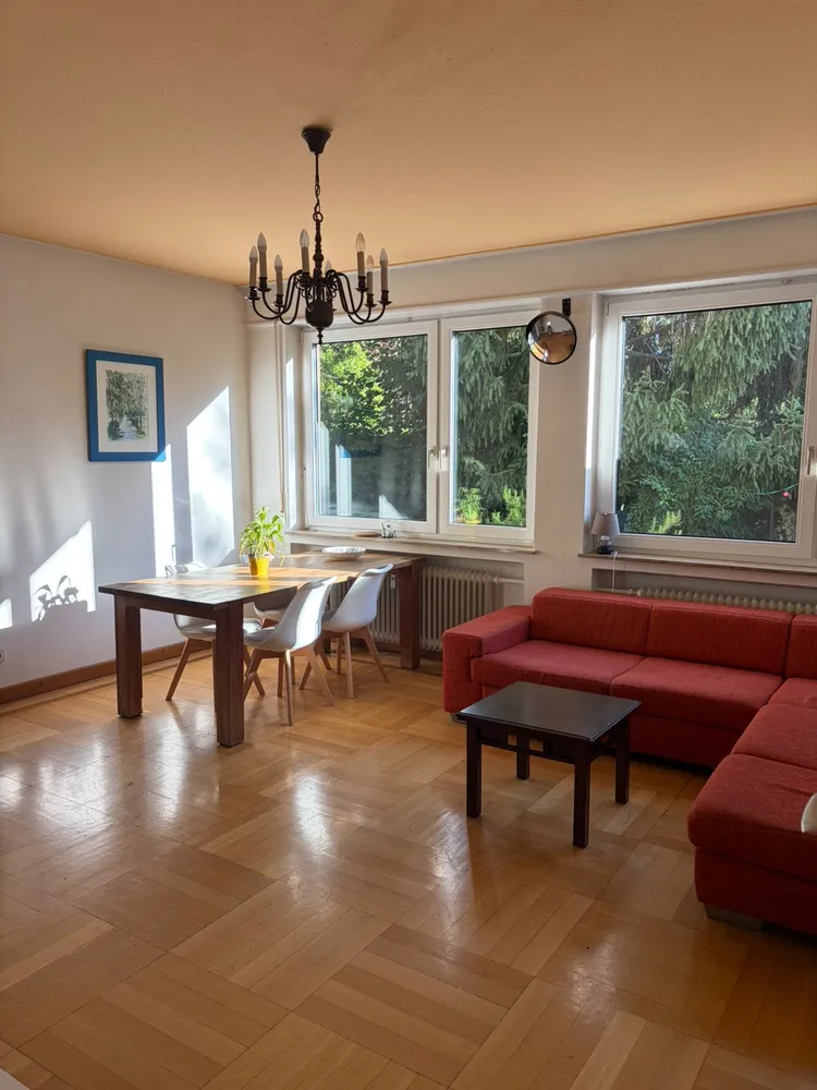 4 Zimmer Wohnung mit 125 m² in Stuttgart – Bild 2