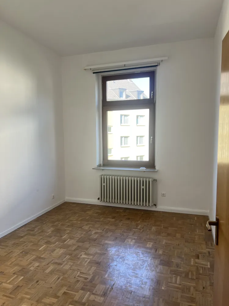 4 Zimmer Wohnung mit 110 m² in Duisburg – Bild 4
