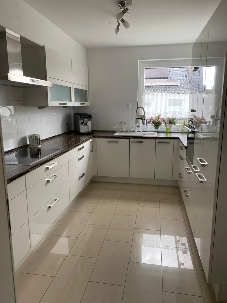 3 Zimmer Wohnung mit 110 m² in Hürth – Bild 3