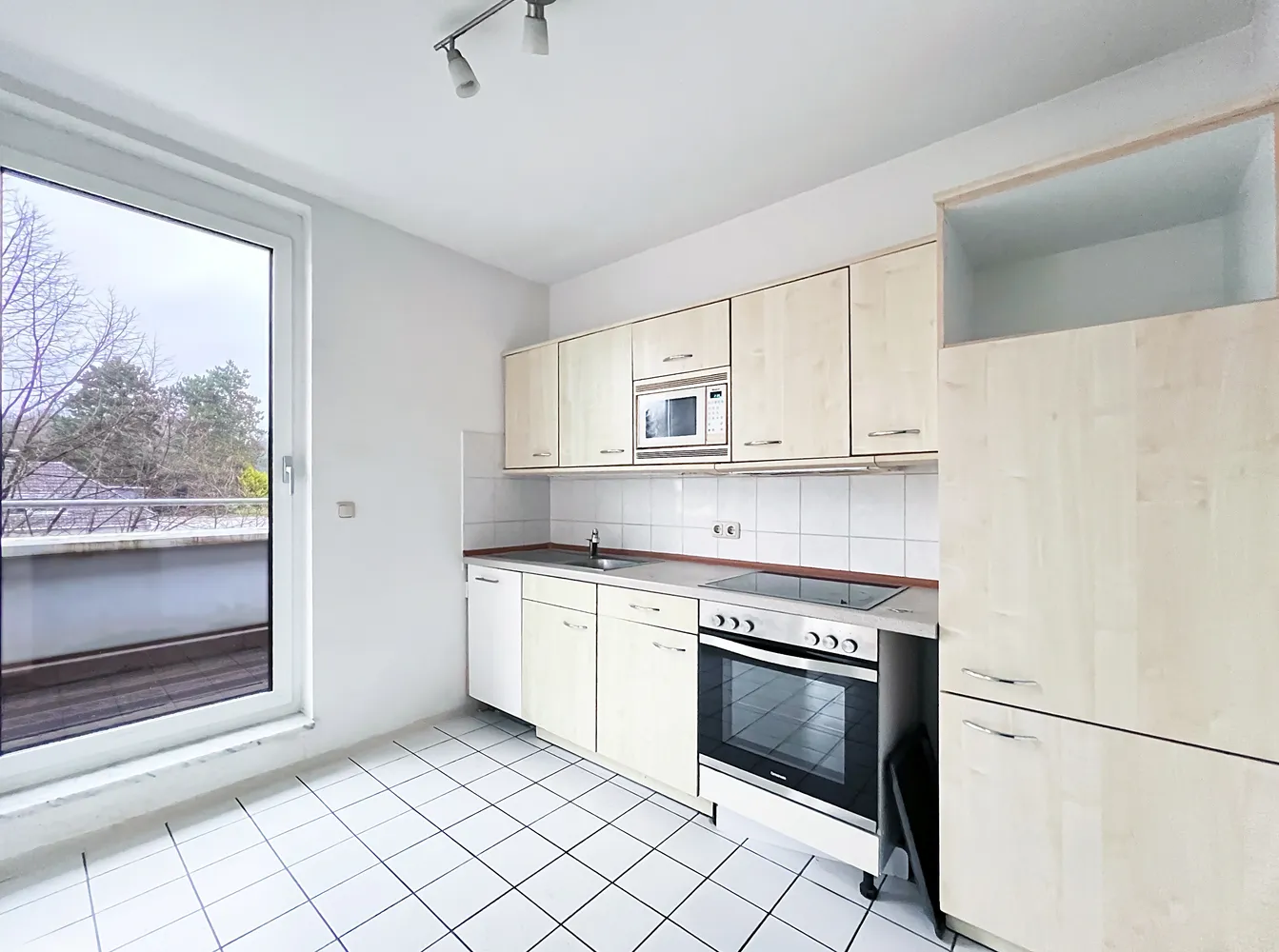 2 room apartment with 95 m² in Bonn – Photo 4