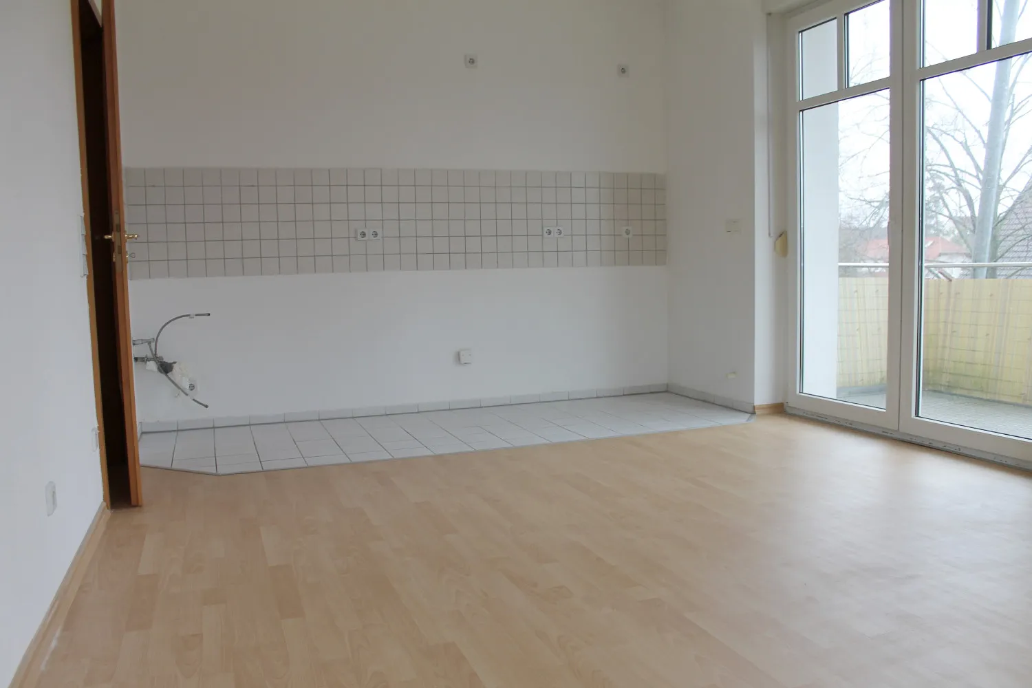 2 Zimmer Wohnung mit 48 m² in Dessau-Roßlau – Bild 2
