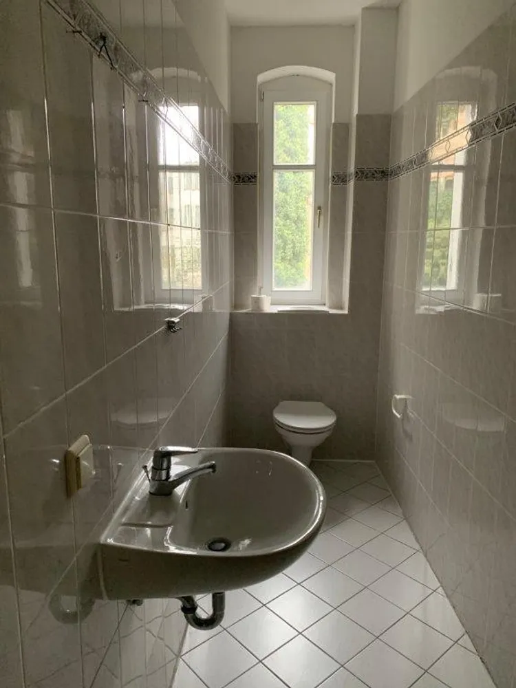 5 Zimmer Wohnung mit 153 m² in Halle (Saale) – Bild 5