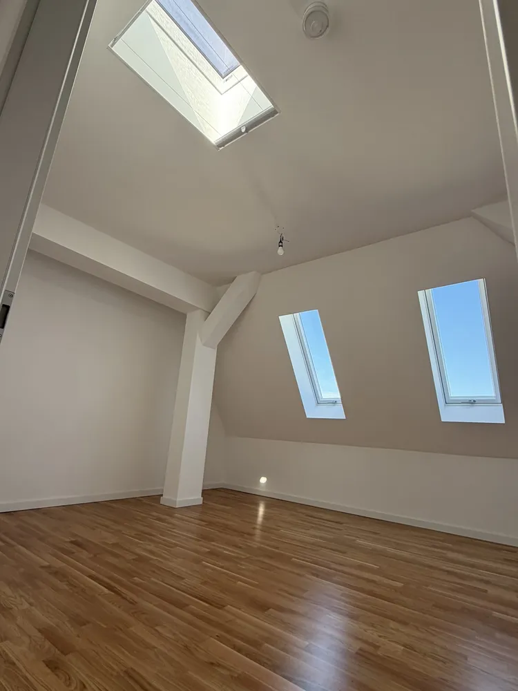 2 room apartment with 72 m² in Berlin – Photo 2