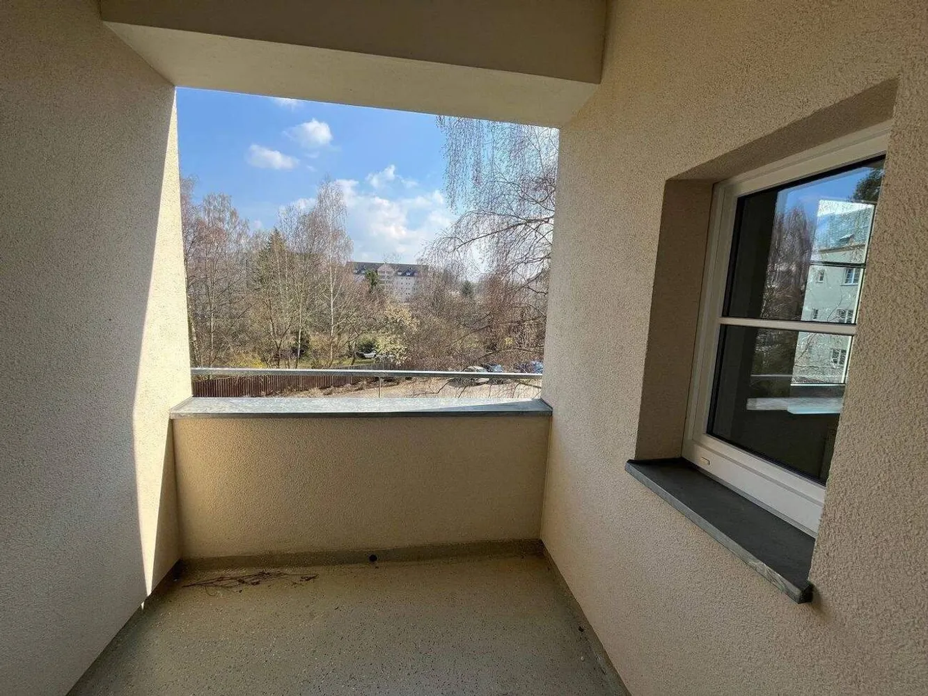 2 room apartment with 65 m² in Chemnitz – Photo 1