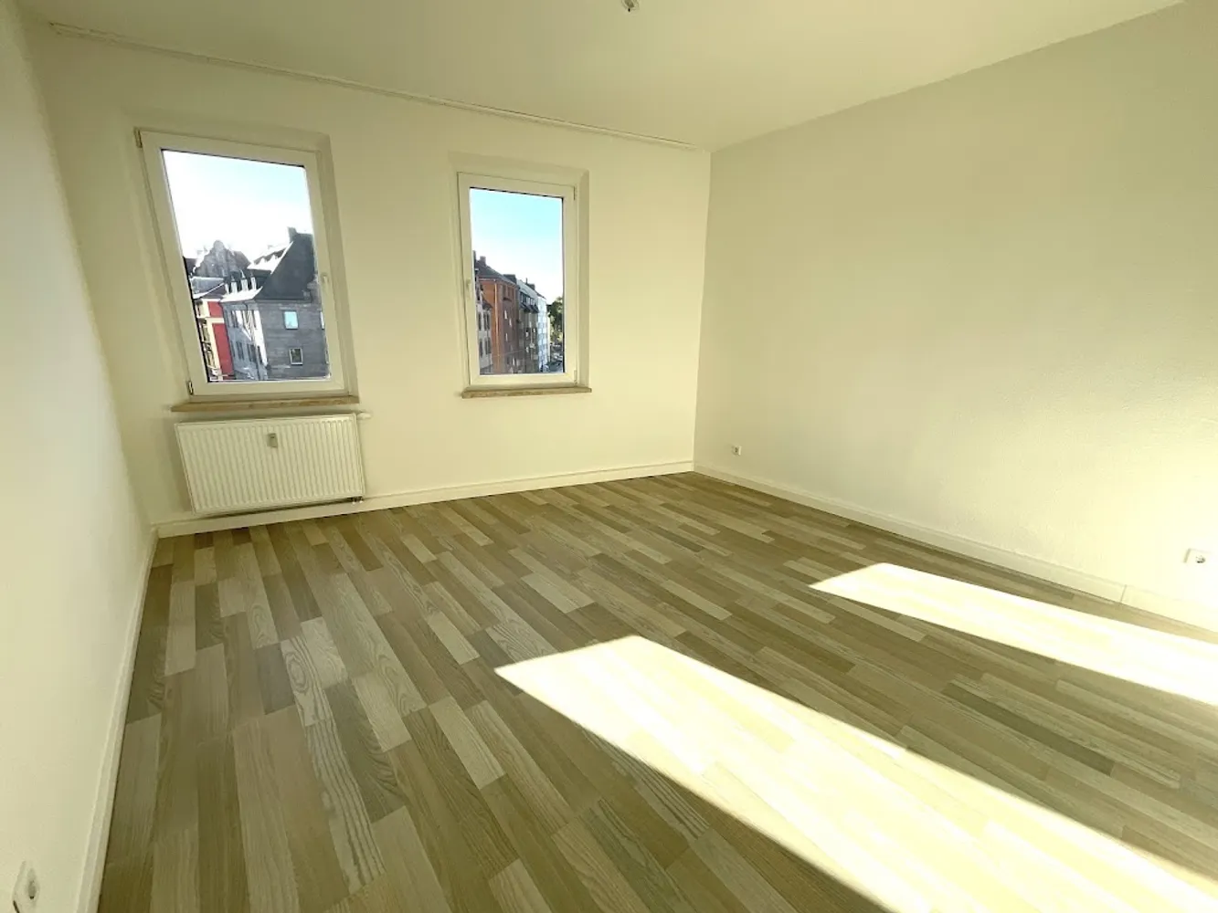 5 Zimmer Wohnung mit 108 m² in Nürnberg – Bild 8