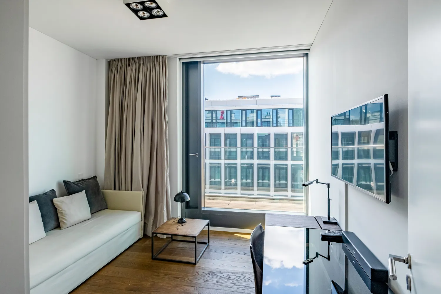 4 Zimmer Wohnung mit 180 m² in Berlin – Bild 12