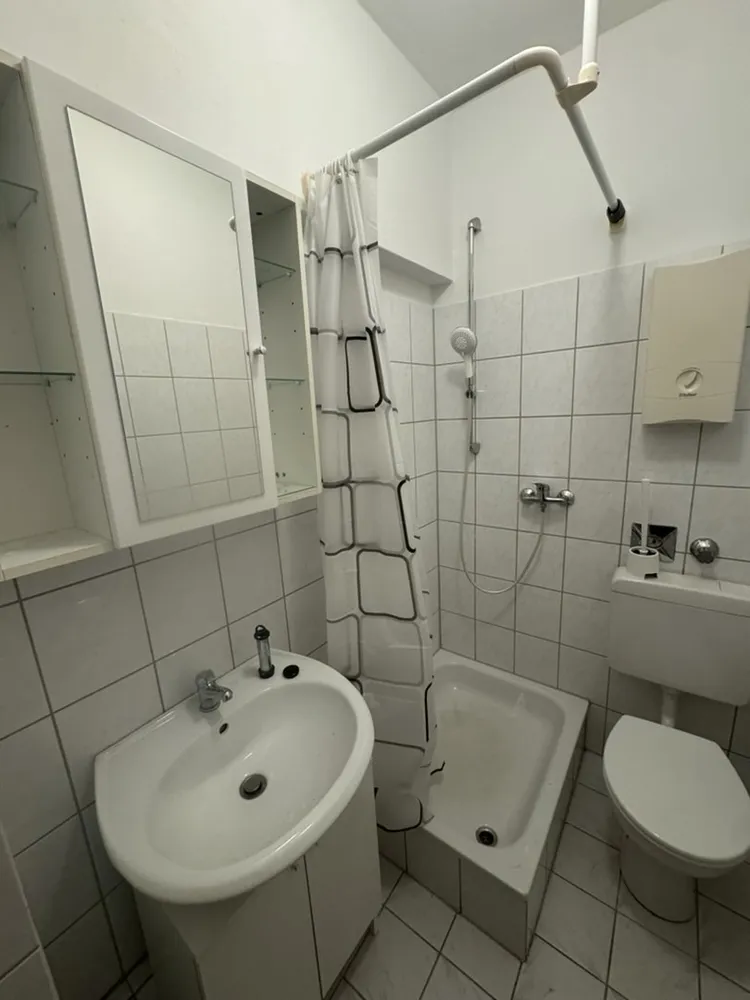 2 Zimmer Wohnung mit 40 m² in Essen – Bild 8