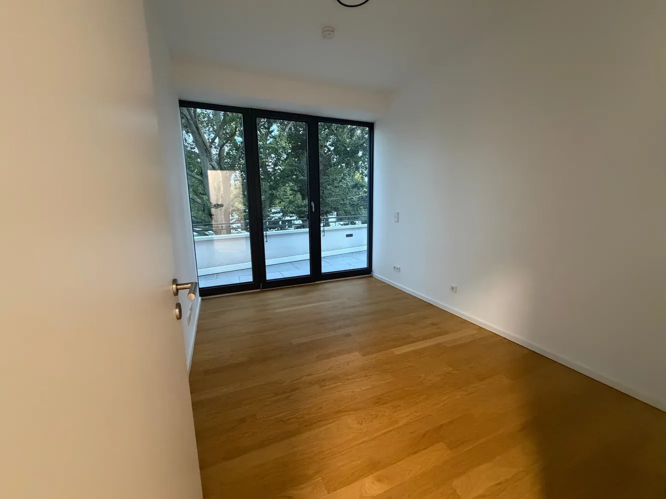 4 Zimmer Wohnung mit 111 m² in Berlin – Bild 3