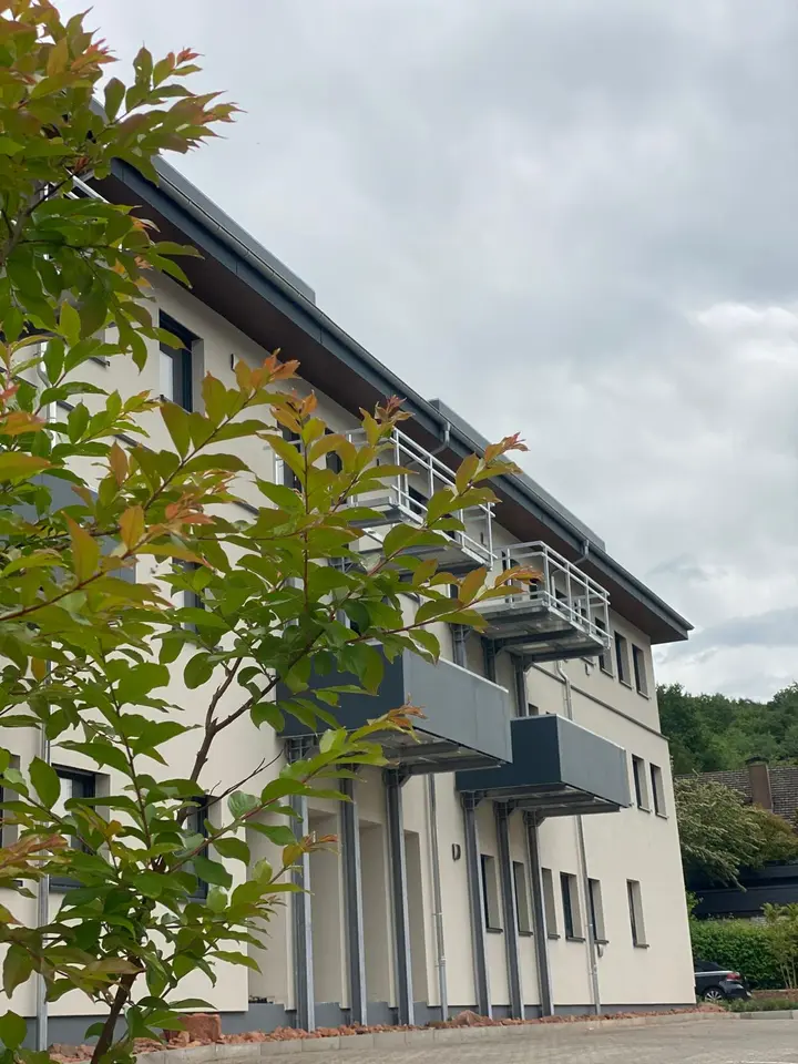 5 Zimmer Wohnung mit 125 m² in Aschaffenburg – Bild 1