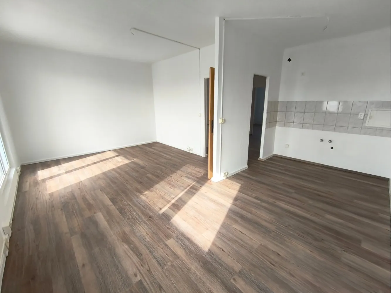 3 Zimmer Wohnung mit 56 m² in Halle (Saale) – Bild 1