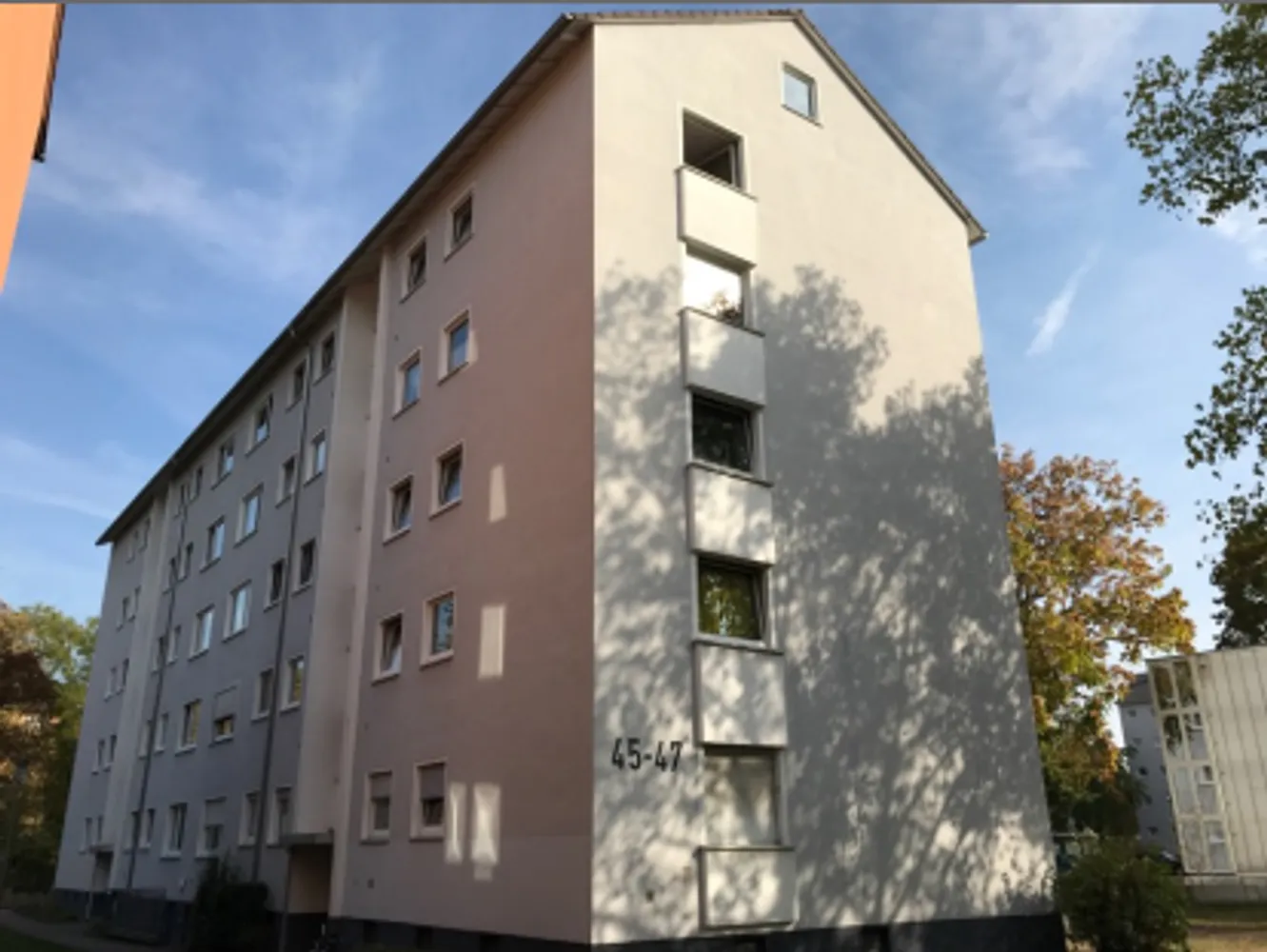2 room apartment with 54 m² in Frankfurt am Main – Photo 2