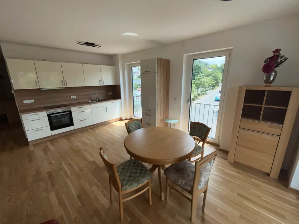 2 Zimmer Wohnung mit 72 m² in Sonneberg – Bild 3