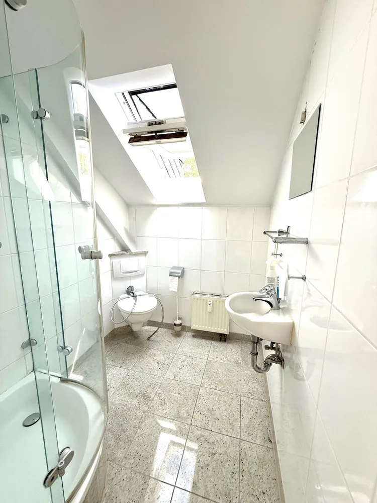 3 Zimmer Wohnung mit 80 m² in Duisburg – Bild 6