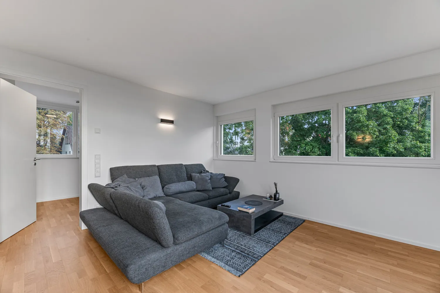 2 Zimmer Wohnung mit 63 m² in Stuttgart – Bild 1