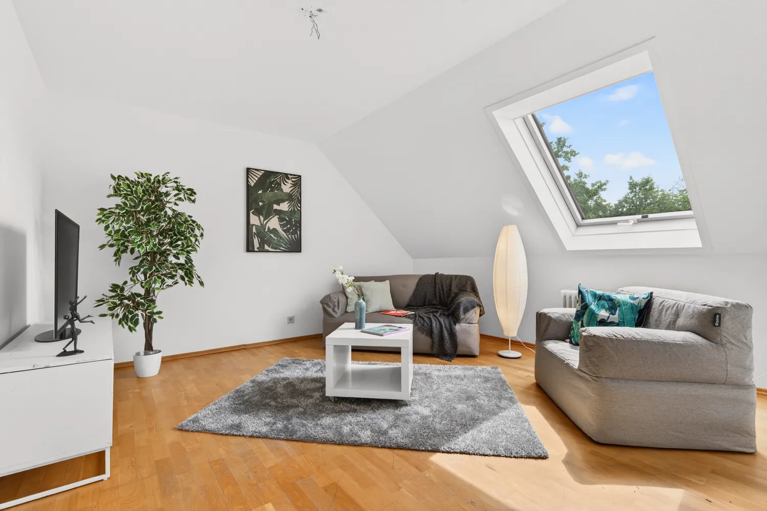 4 Zimmer Wohnung mit 86 m² in Stuttgart – Bild 3