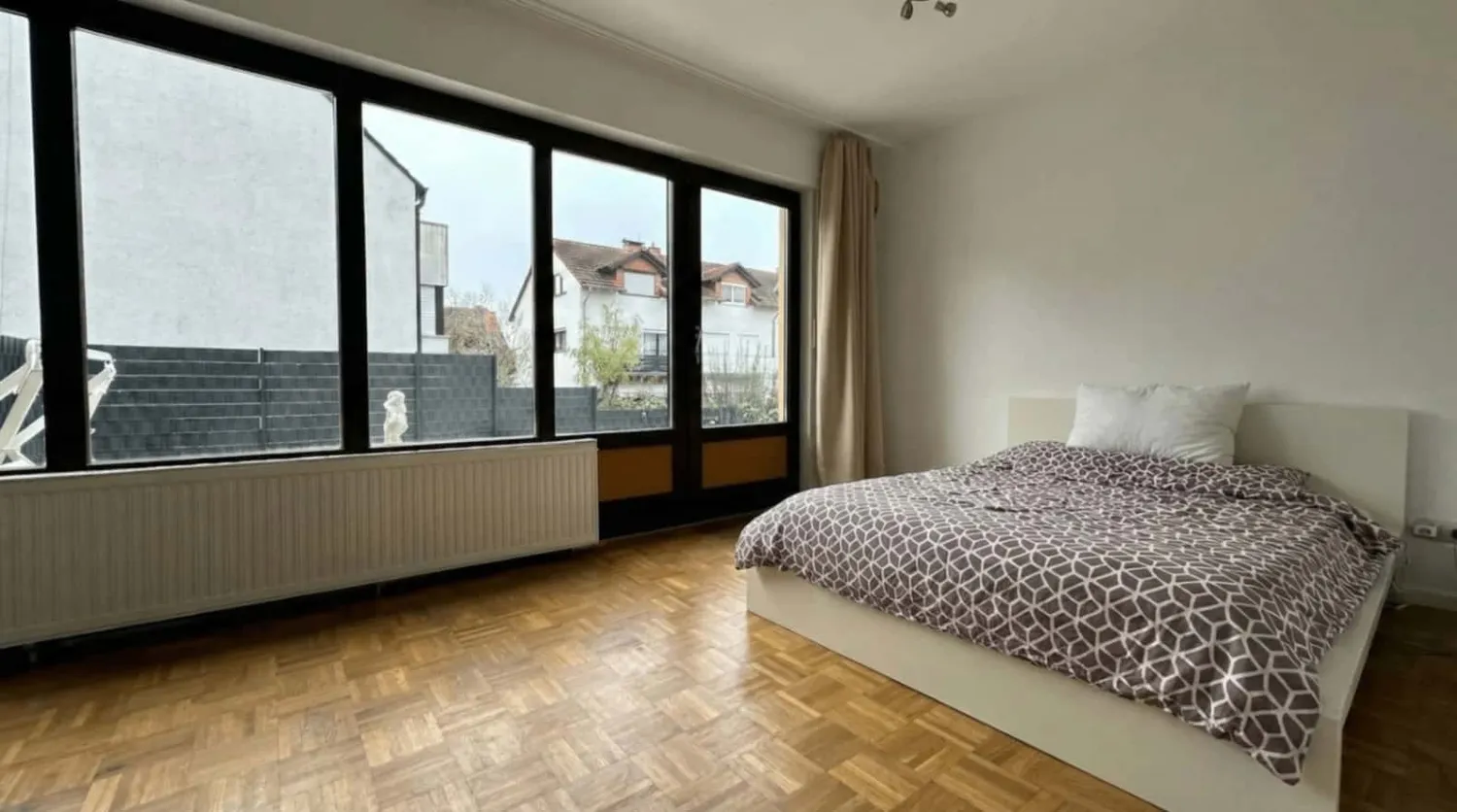 WG-Zimmer mit 21 m² in Frankfurt am Main – Bild 5