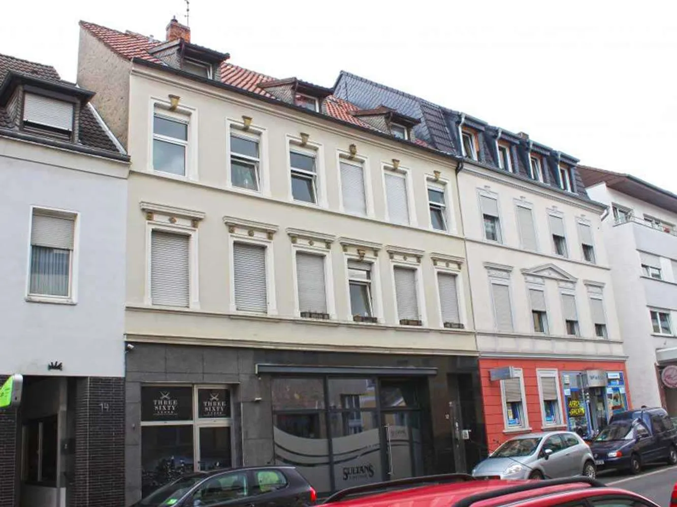 6 Zimmer Wohnung mit 110 m² in Paderborn – Bild 1
