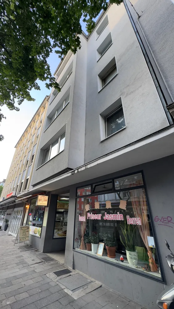 2 Zimmer Wohnung mit 54 m² in Düsseldorf – Bild 2
