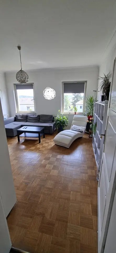 5 Zimmer Wohnung mit 107 m² in Kornwestheim – Bild 1