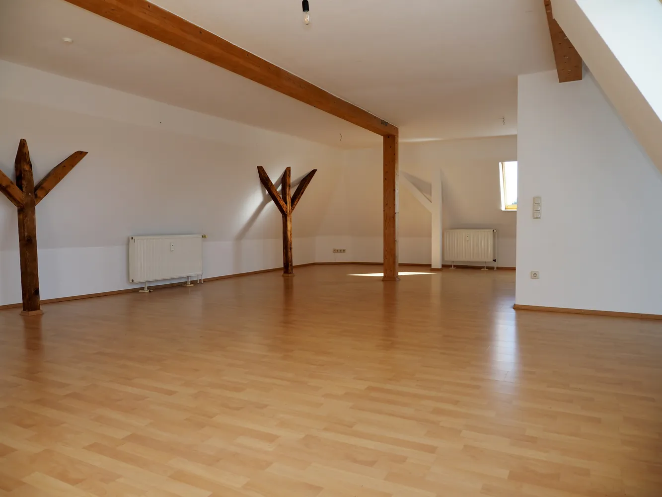 2 Zimmer Wohnung mit 85 m² in Mülheim an der Ruhr – Bild 1
