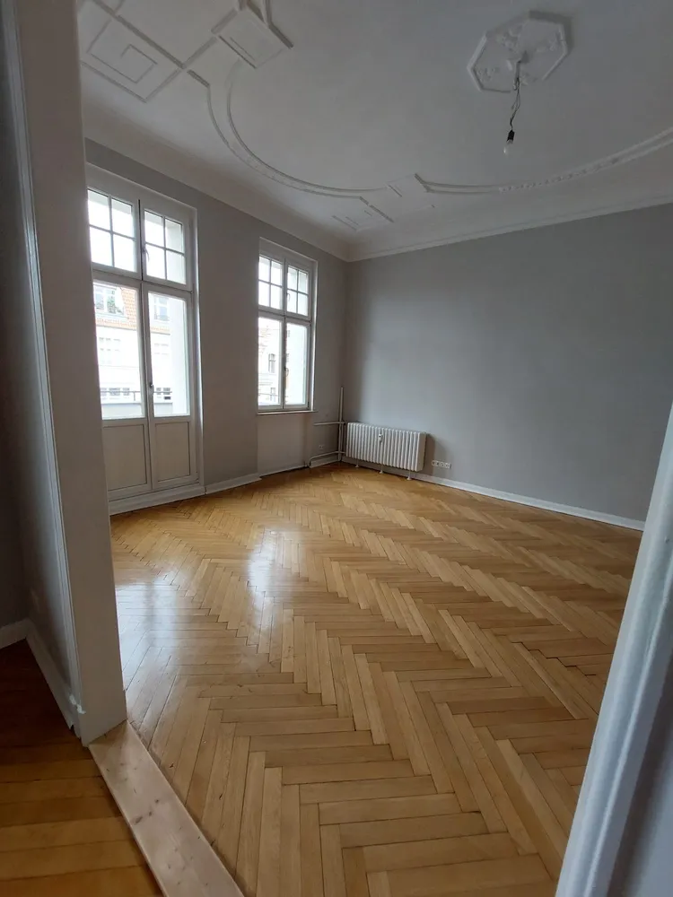 6 Zimmer Wohnung mit 225 m² in Berlin – Bild 2