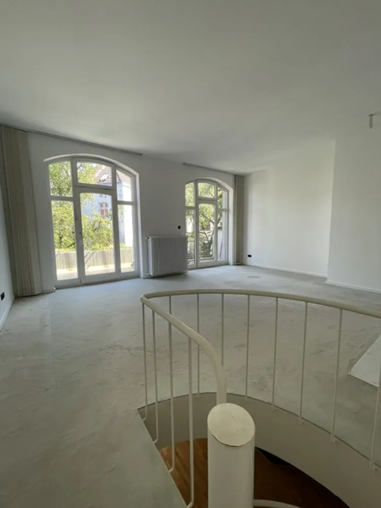 6 Zimmer Wohnung mit 220 m² in Düsseldorf – Bild 12