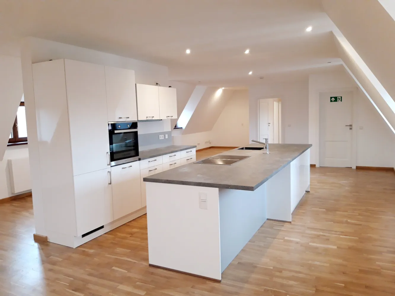2 room apartment with 115 m² in Amberg – Photo 9