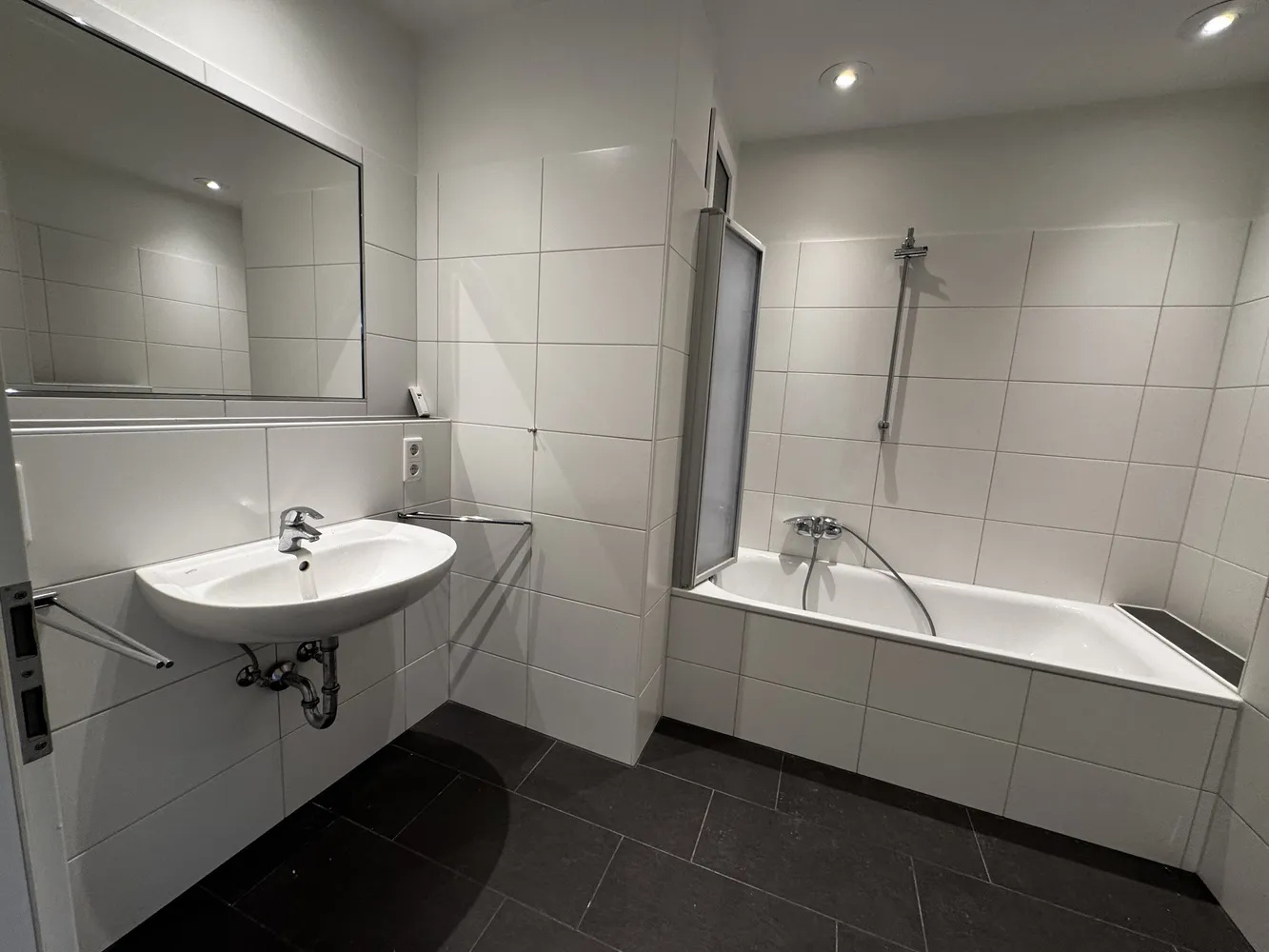 3 Zimmer Wohnung mit 95 m² in Düsseldorf – Bild 6