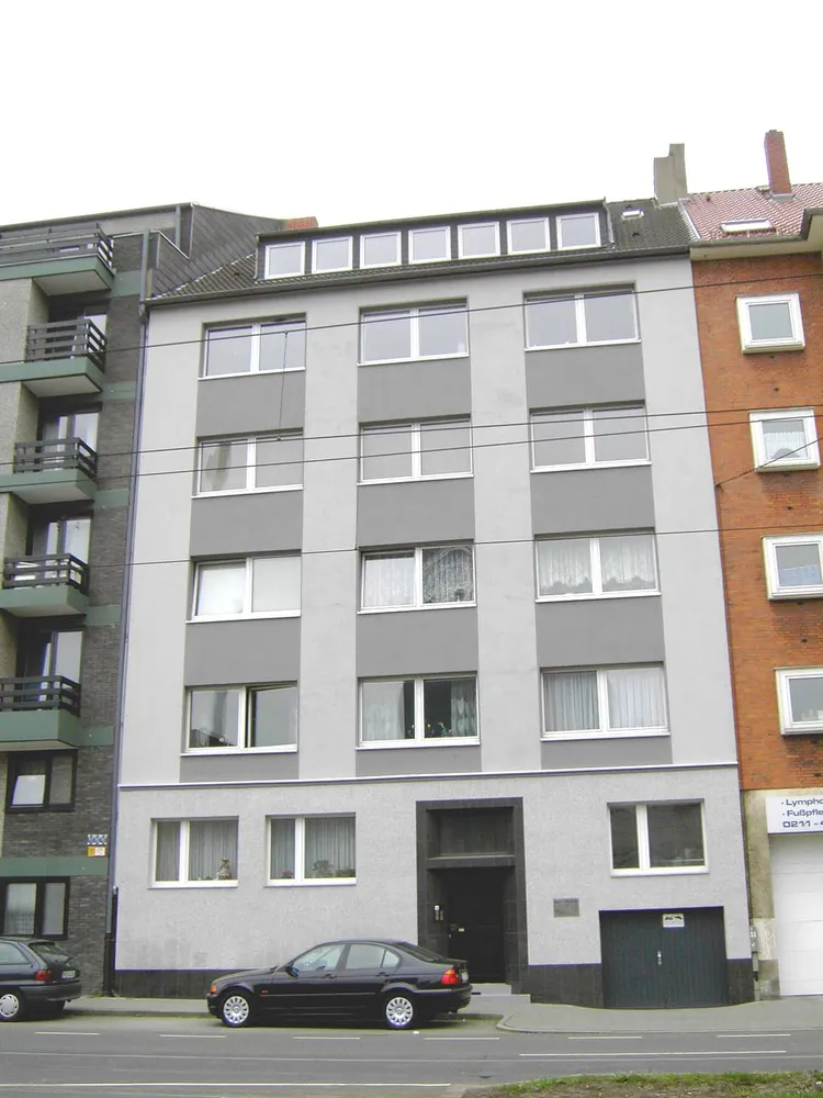 2 room apartment with 75 m² in Düsseldorf – Photo 1